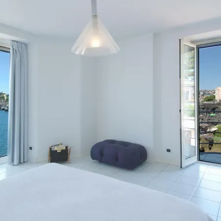 La Del Faro Holiday home